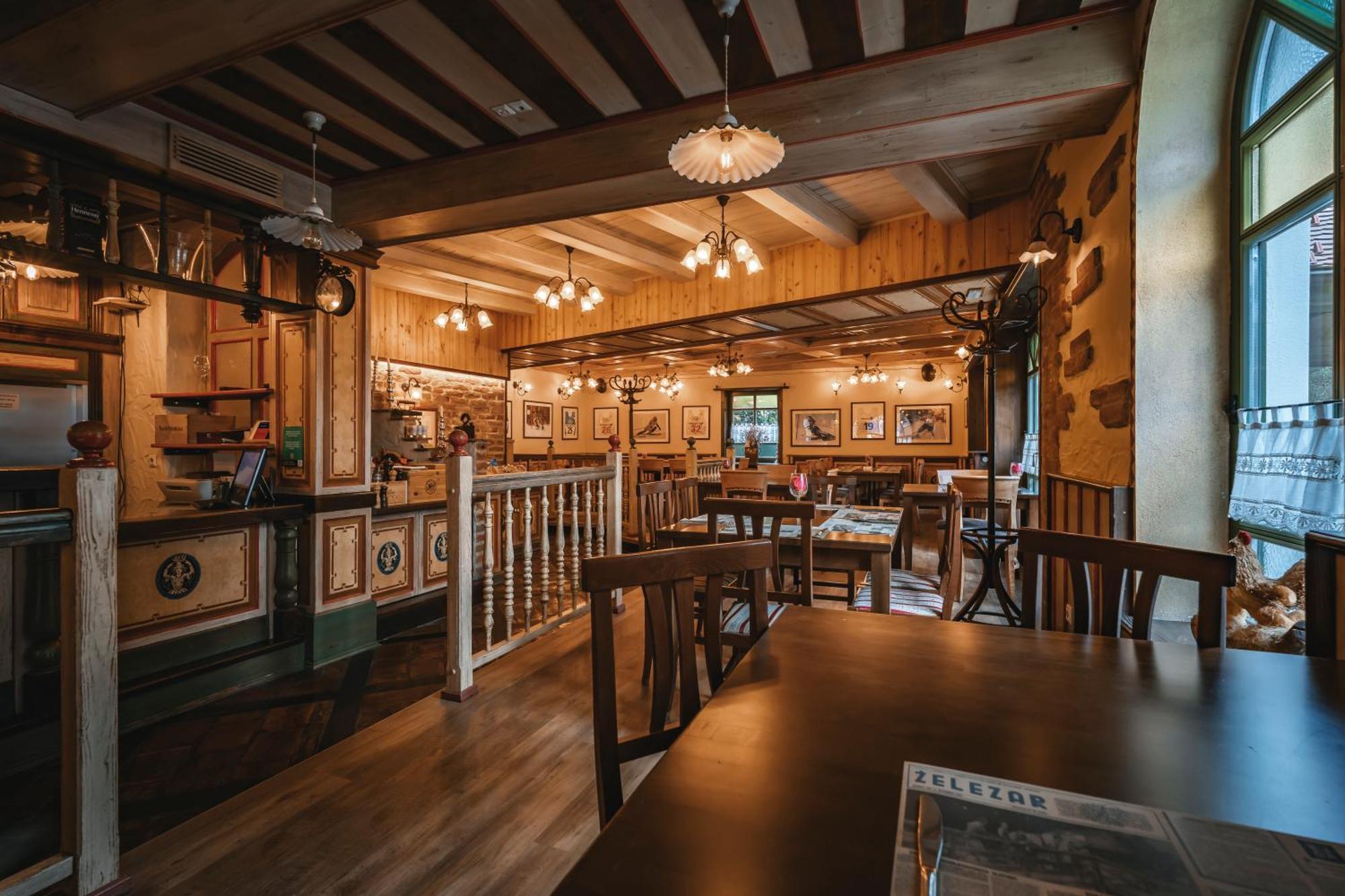 Guest House Ejga 耶塞尼采 外观 照片