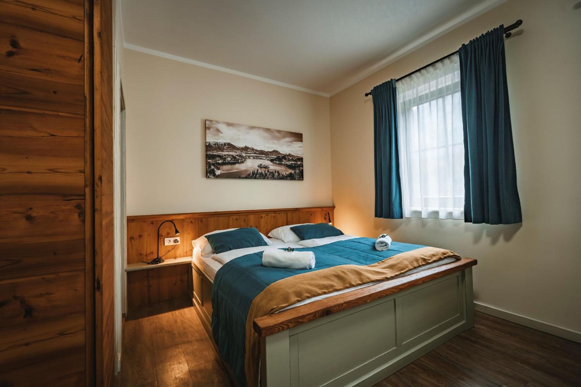 Guest House Ejga 耶塞尼采 外观 照片