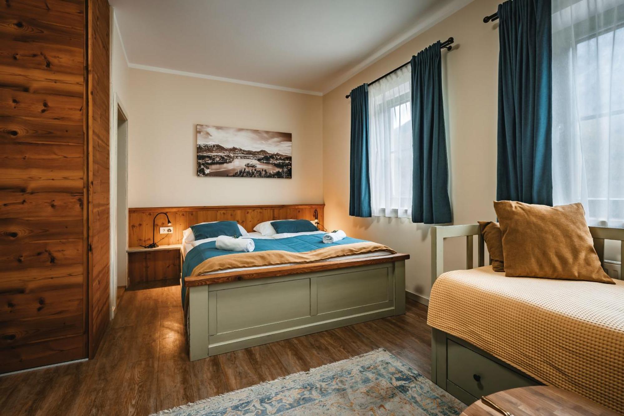 Guest House Ejga 耶塞尼采 外观 照片